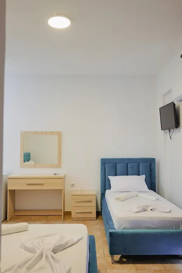 Mema Rooms Himarë Hotel