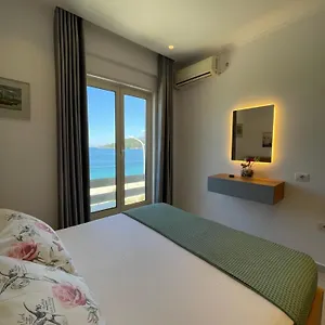 Appartement George, Himarë