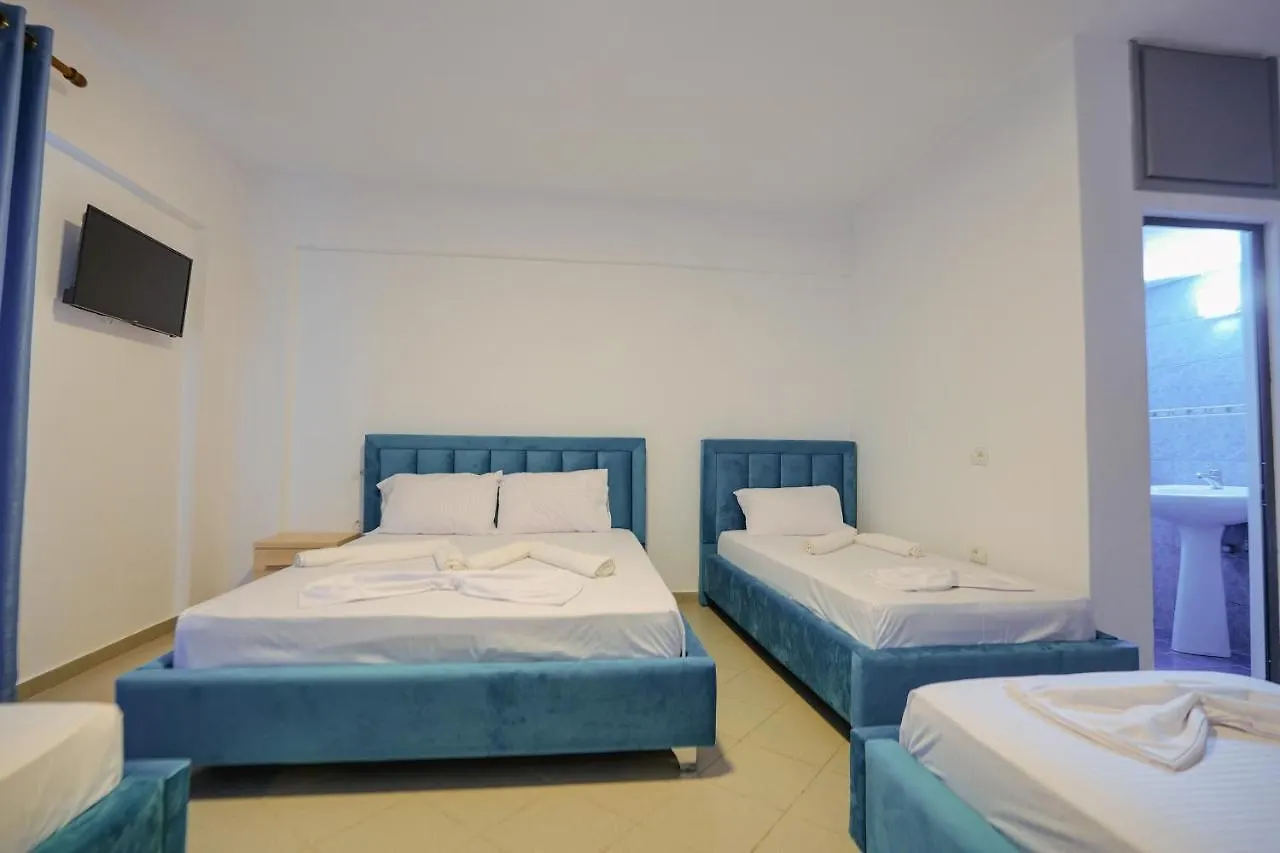 Mema Rooms Himarë 3*,
